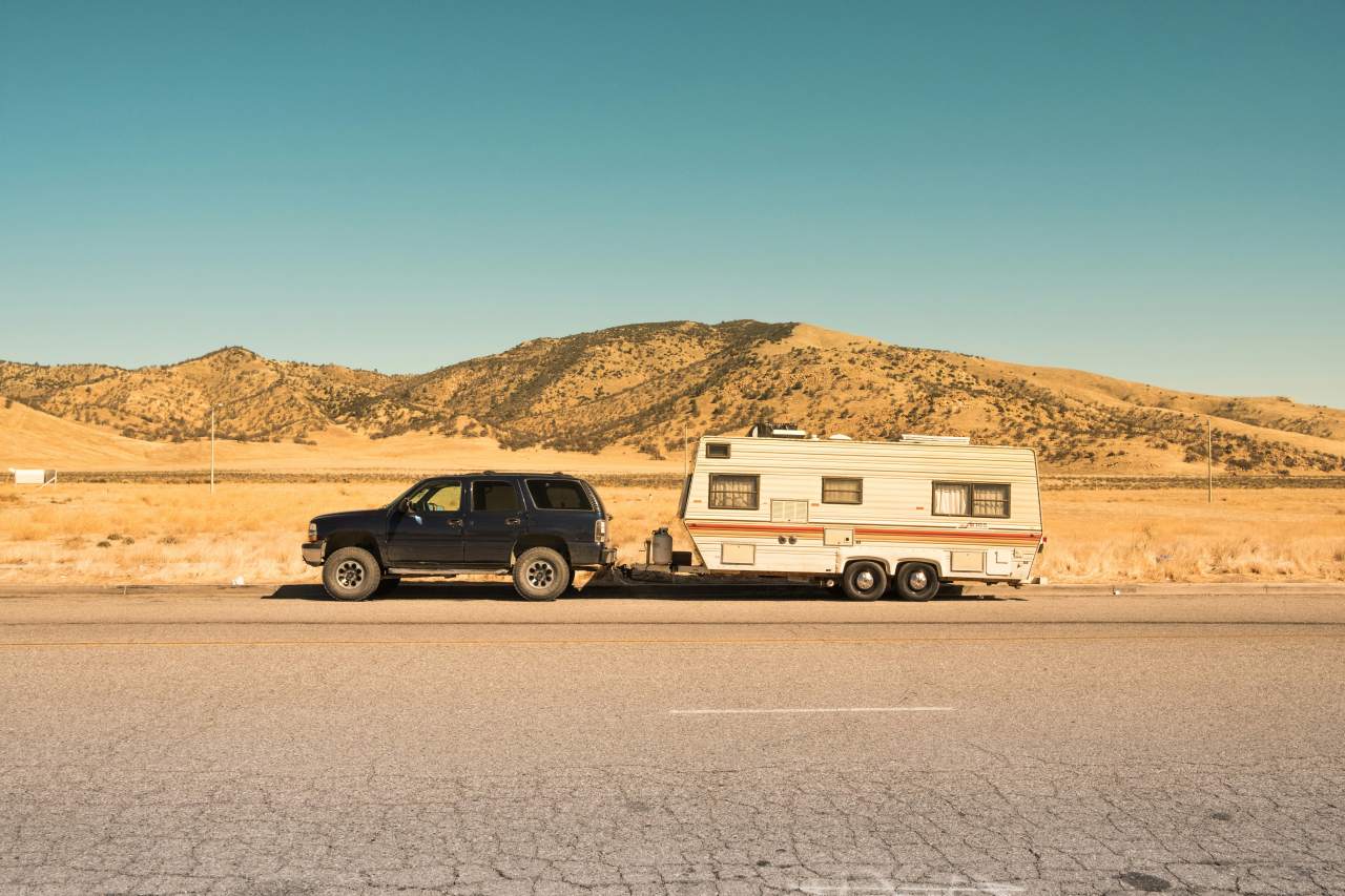 Caravan trailer on 4WD.