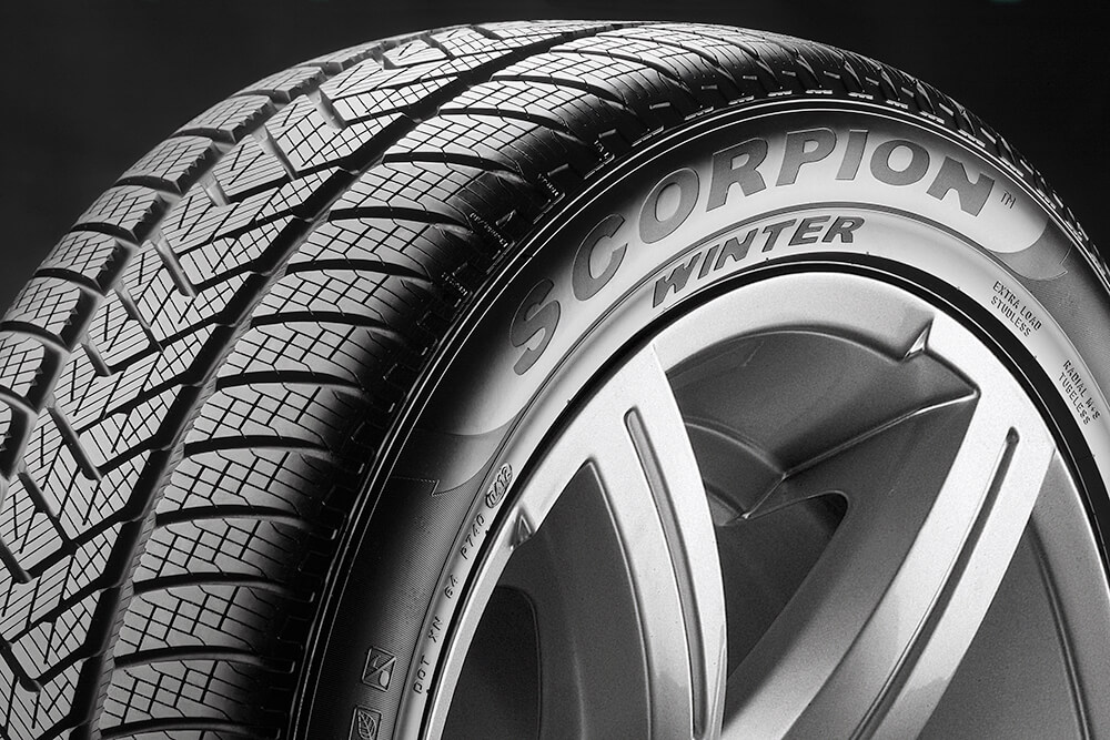 Pirelli Scorpion snow tyre tread detail