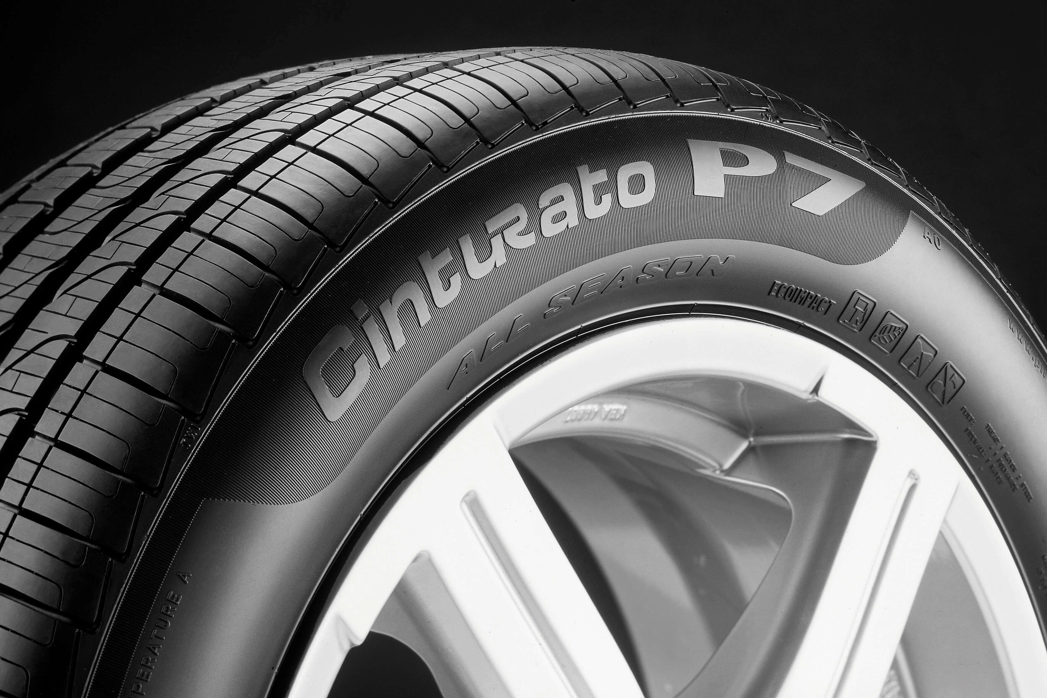 Close up view of the Cinturato P7 All-Season Tyre by Pirelli