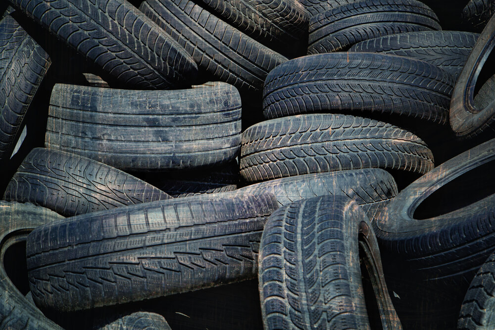 X Uses for Old Tyres cover image
