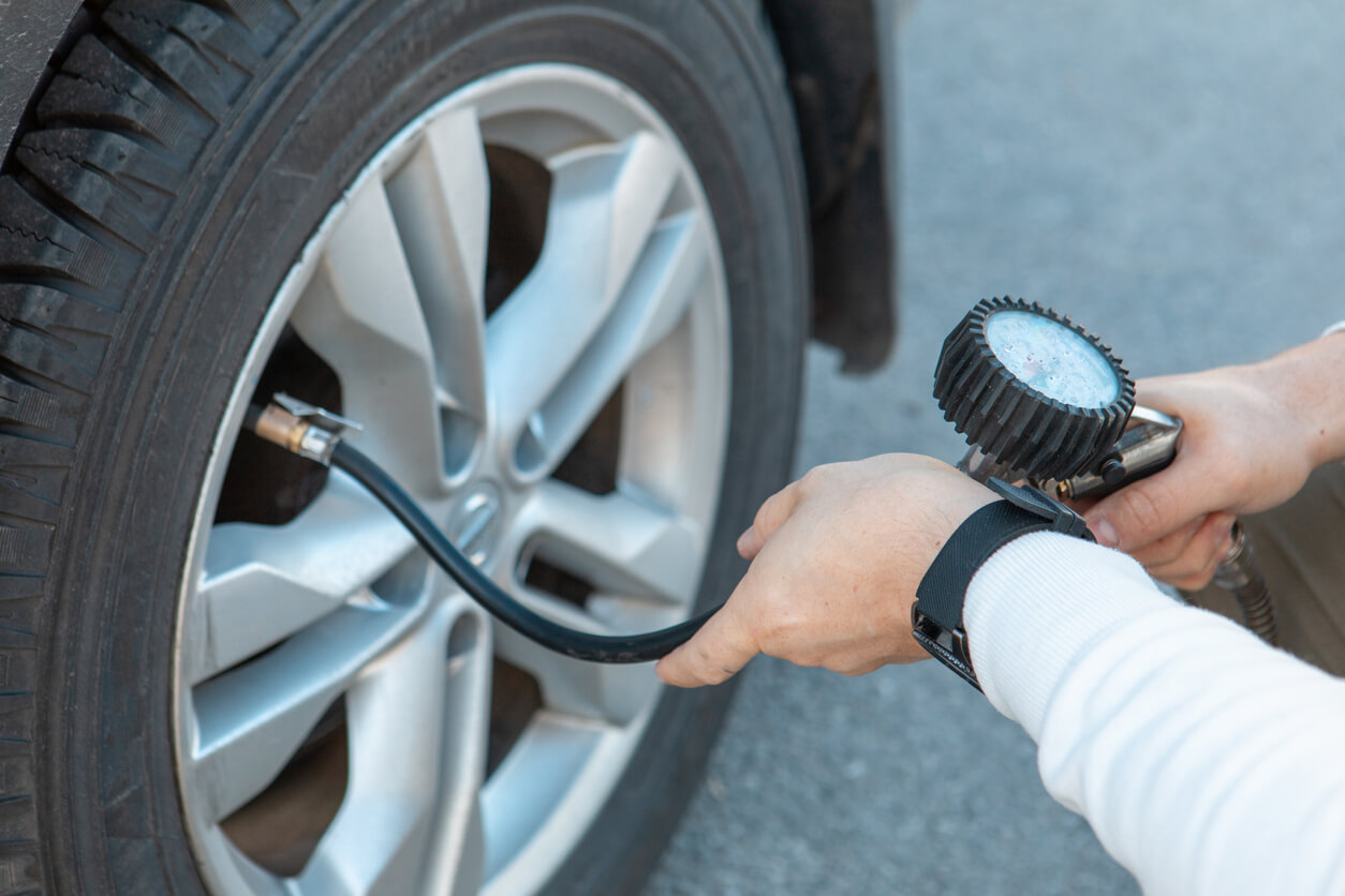 How to Check and Adjust Tyre Pressures? cover image